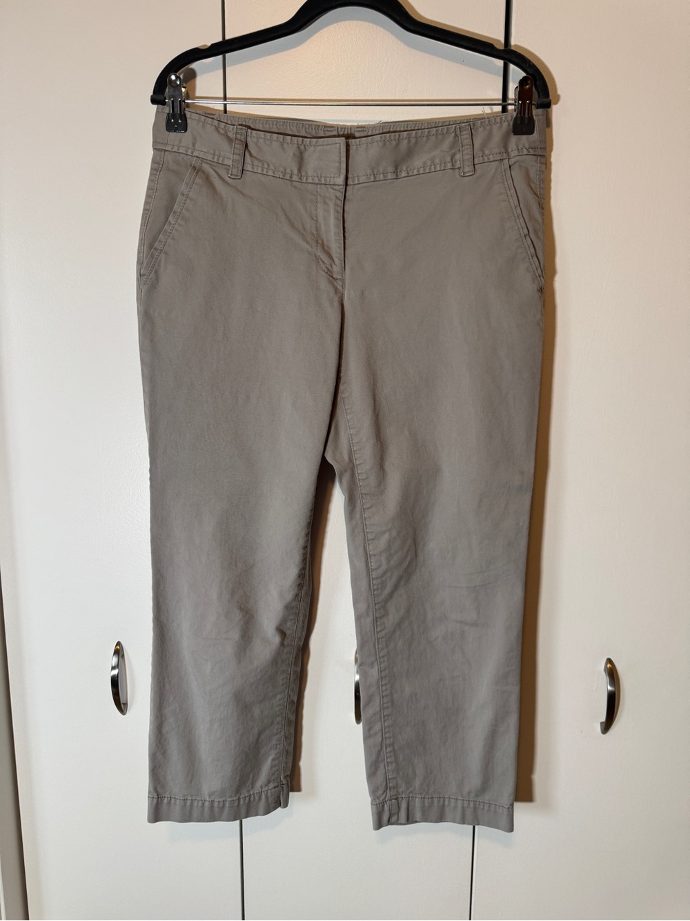 LOFT Women’s Khaki Crop Chinos - Taupe